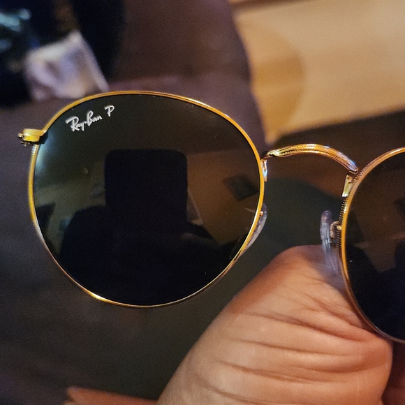 RAY-BAN RB3447 GOLD RIBBED FRAME, POLARIZED UNISEX SUNGLASSES. 100%UV PROTECTION